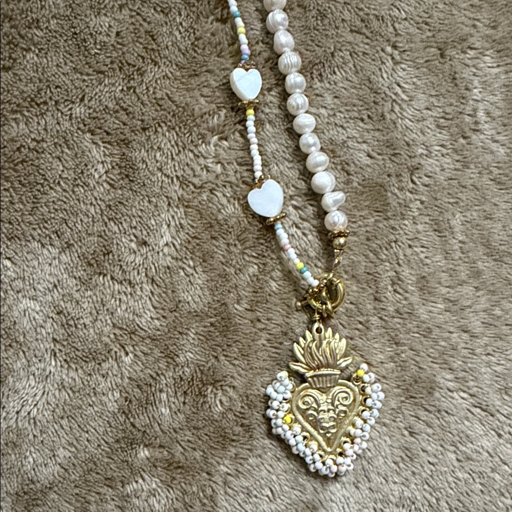 Gold and White Heart Pendant Necklace